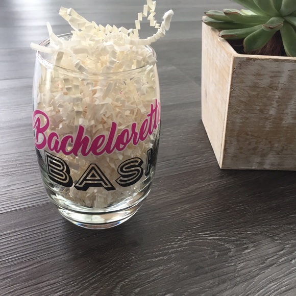 Stemless Wine Glass Bachelorette Bashed - Picture 4 of 4